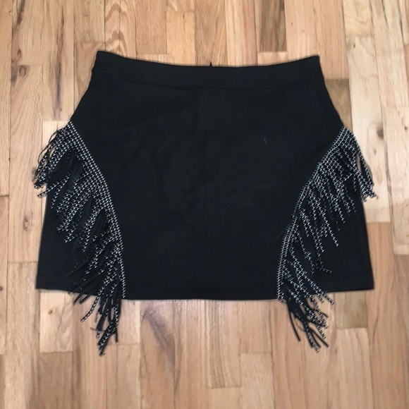 Forever 21 Dresses & Skirts - Black Fringe Skirt